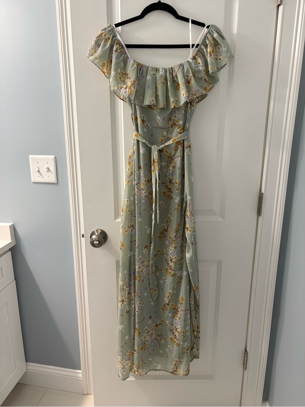 Lulu's Sage Green Floral Off-Shoulder Maxi Dress